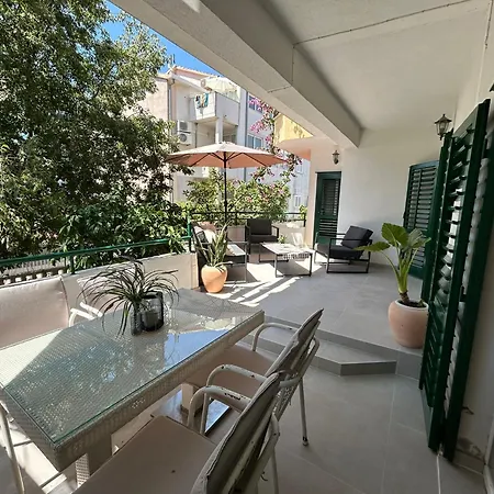 Mediteran Apartment Makarska